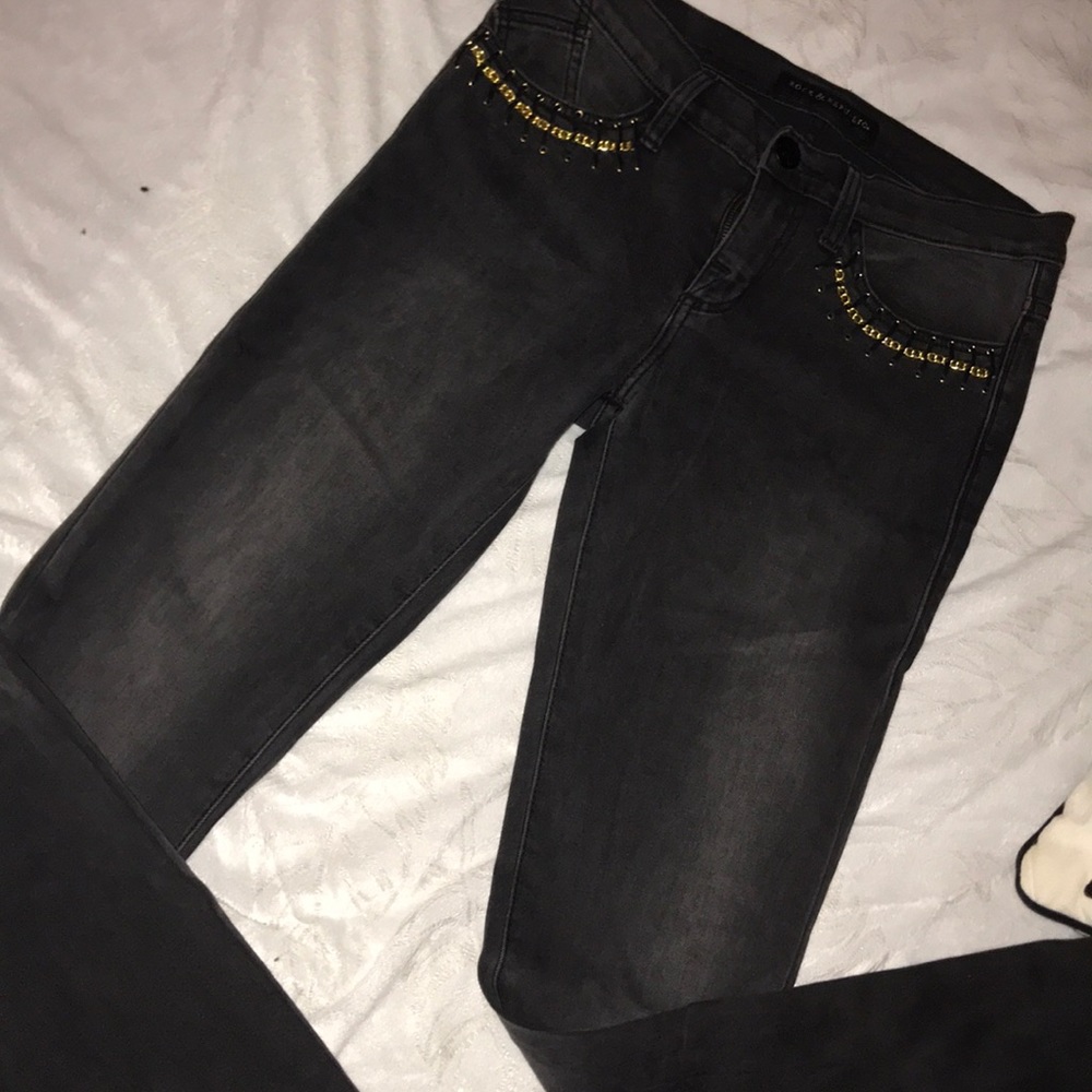 Set - Picture 7 of 8